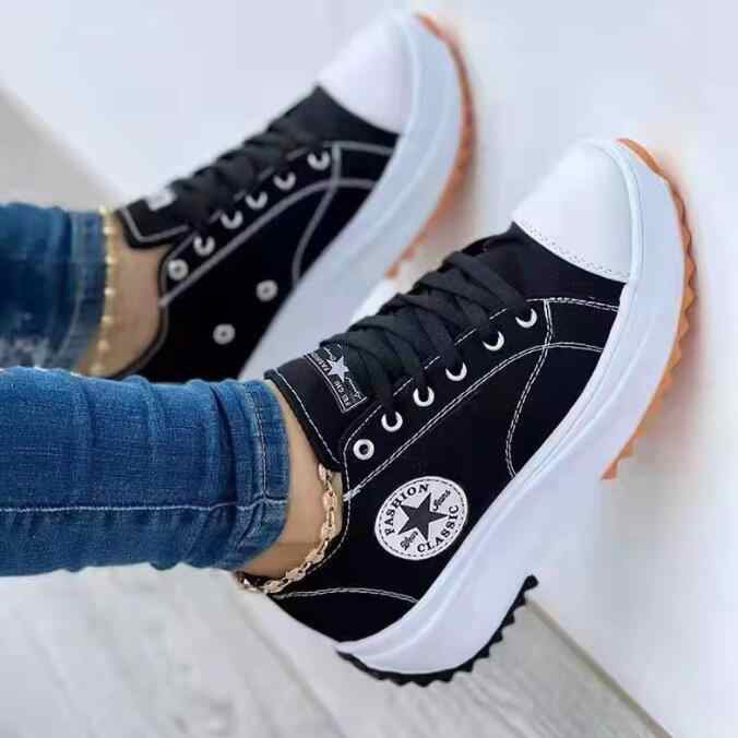 Taylor All-star sneakers. - Image 3