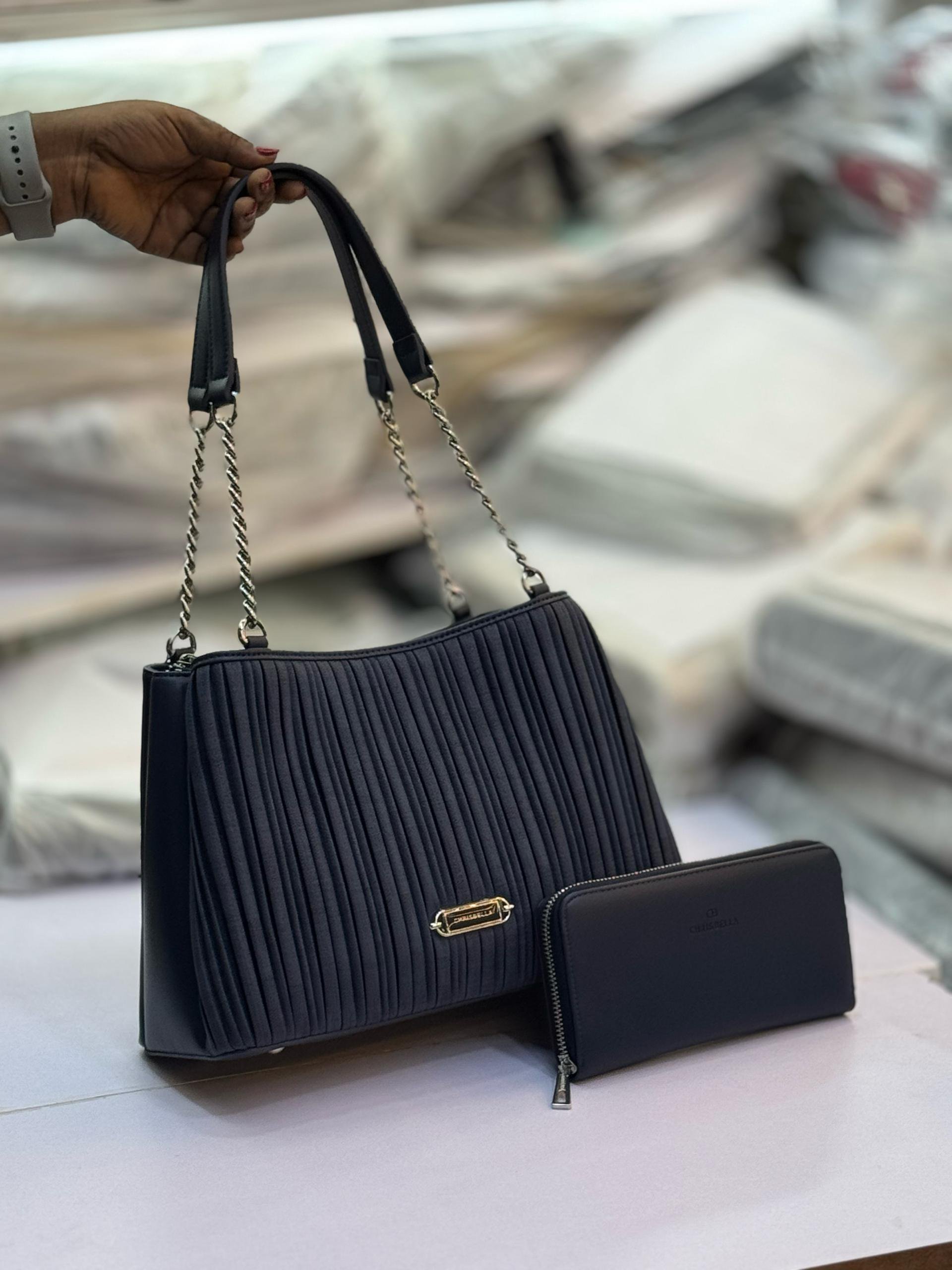 Tote styled bag. - Image 3