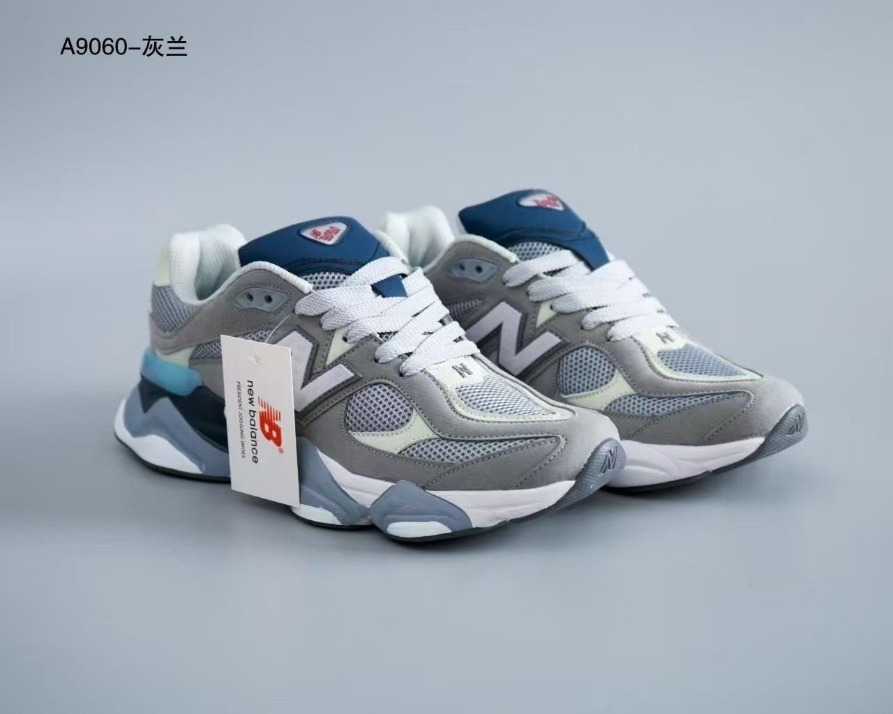 JC fashion sneakers