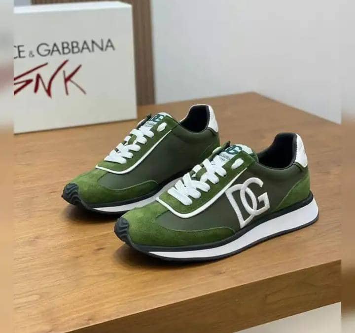 Adidas sneakers. - Image 3