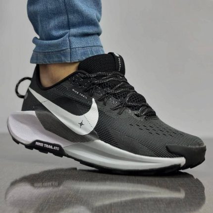 Nike Trail 5