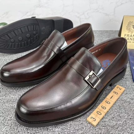 Men's flip in leather loafer